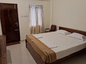 Gold Mountain Stay Deluxe Room